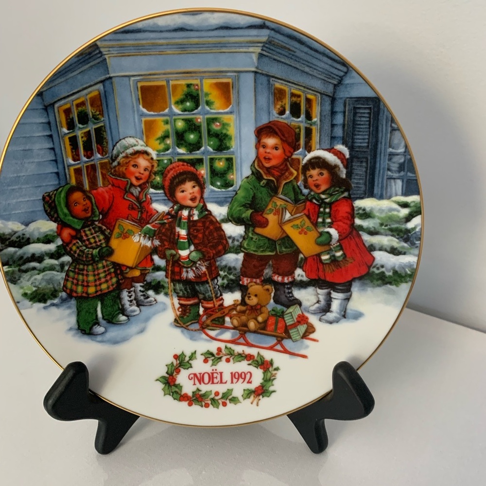 Vintage Collectible Christmas plate